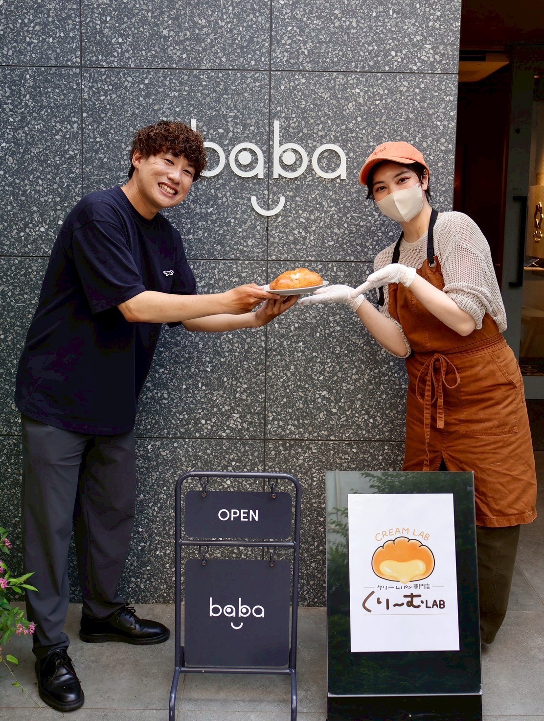 クリおじ氏と製造責任者 廣瀬シェフ